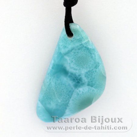 Collier en Coton cir et 1 Larimar - 40 x 22 x 7.9 mm - 11.03 gr