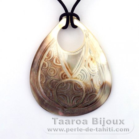 Pendentif en nacre de Tahiti et Collier en coton