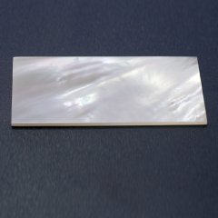 Forme rectangle en Nacre - 50 x 25 x 1 mm