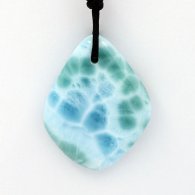 Collier en Coton cir et 1 Larimar - 39 x 30 x 7 mm - 13.9 gr