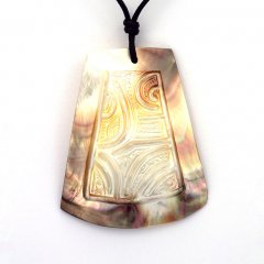 Pendentif en nacre de Tahiti et Collier en coton